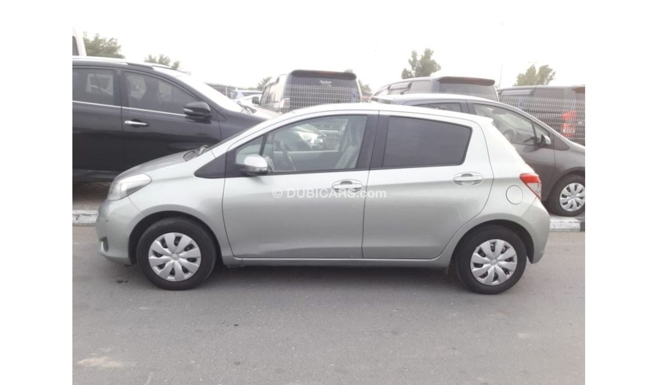 تويوتا فيتز TOYOTA VITZ RIGHT HAND DRIVE (PM1077)