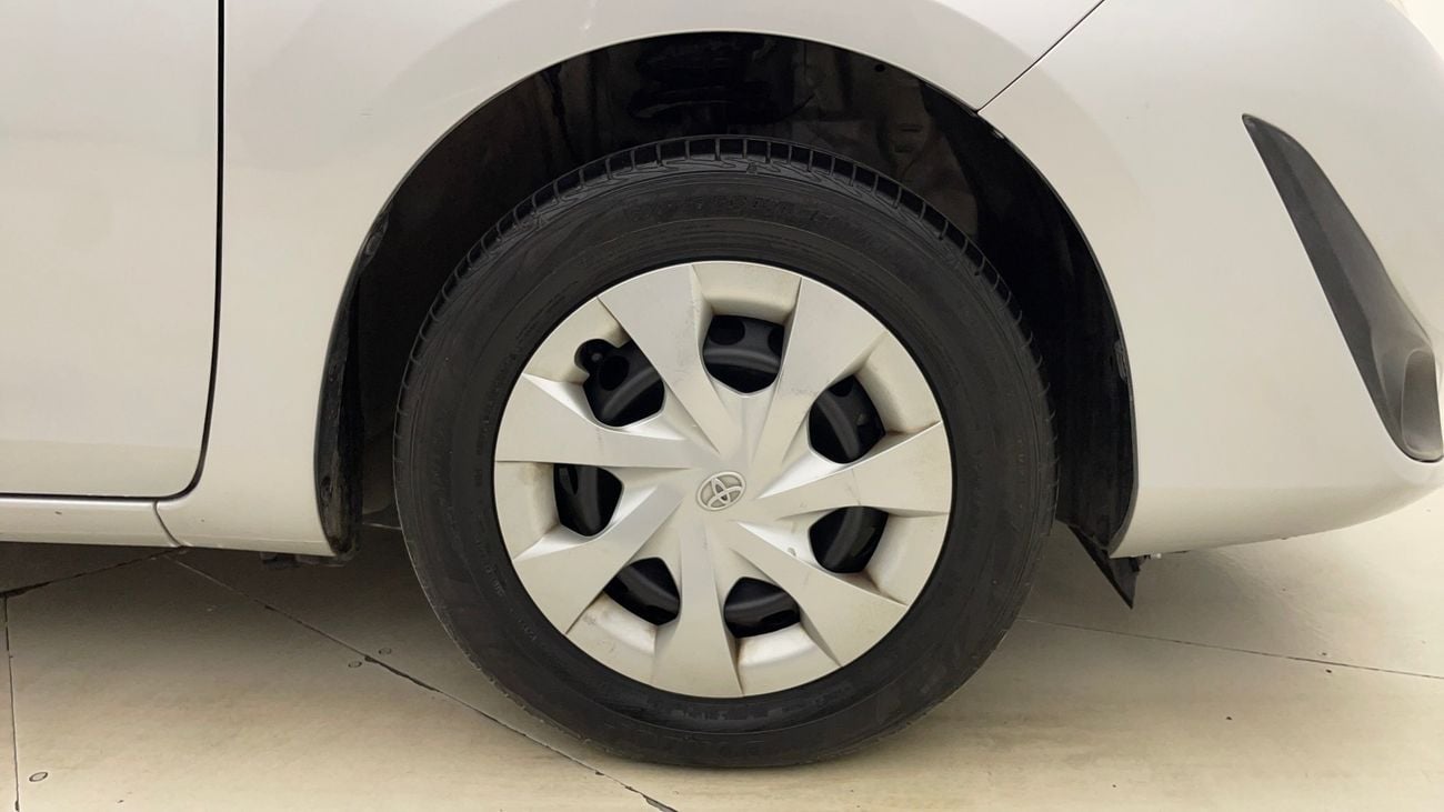 تويوتا يارس SE 1.5 | بدون دفعة مقدمة | اختبار القيادة في المنزل