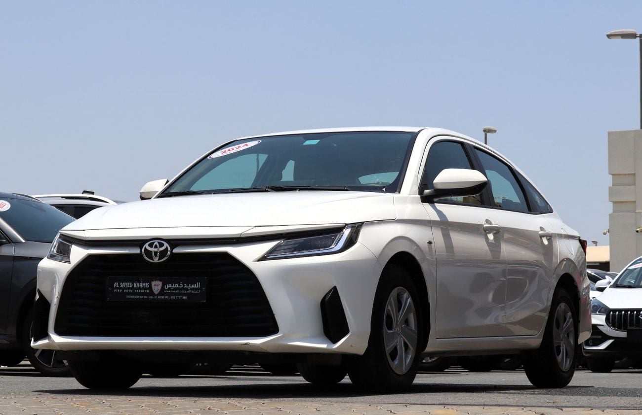 Toyota Yaris E G