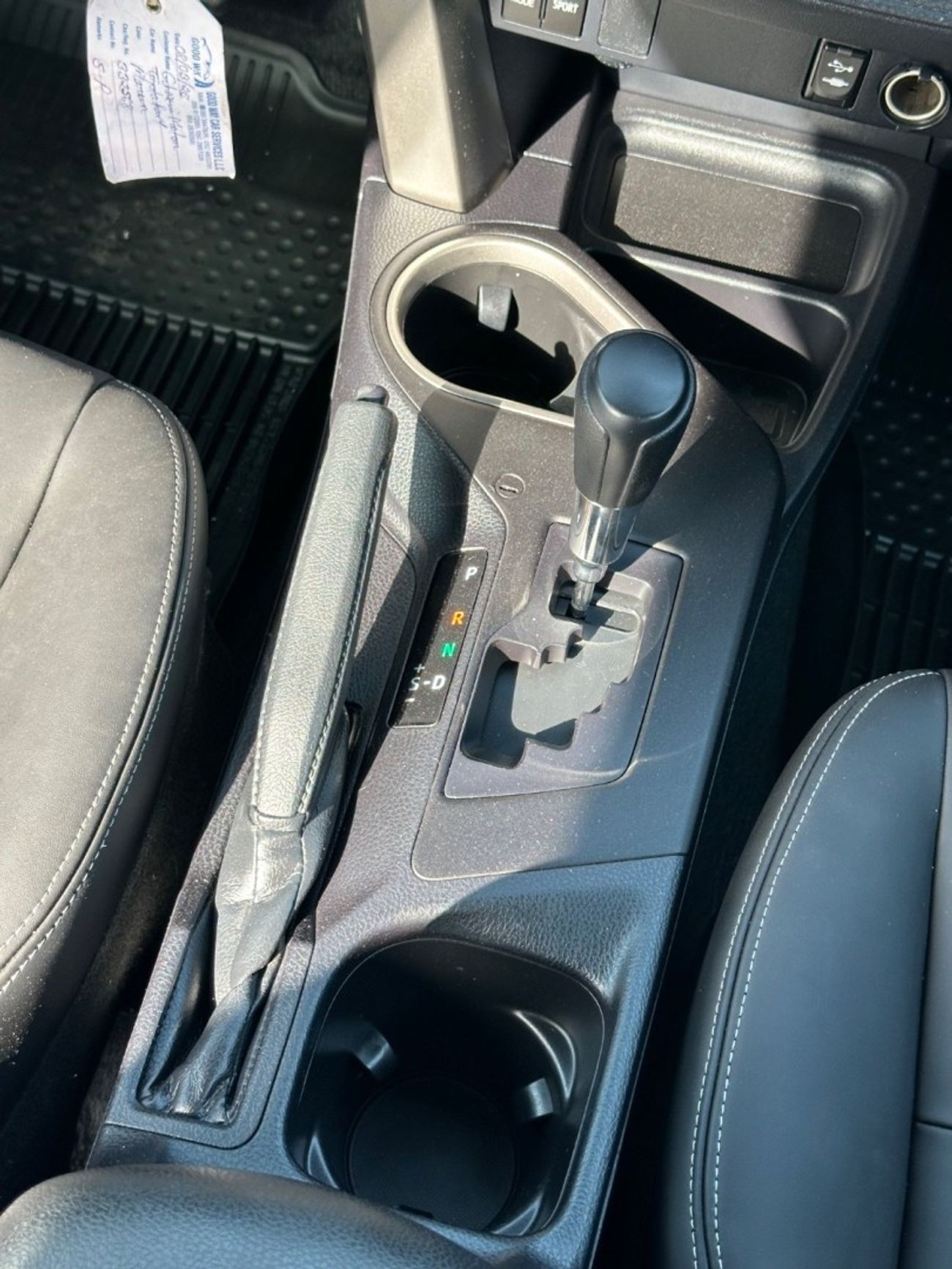 Toyota RAV4 2017 leather seats