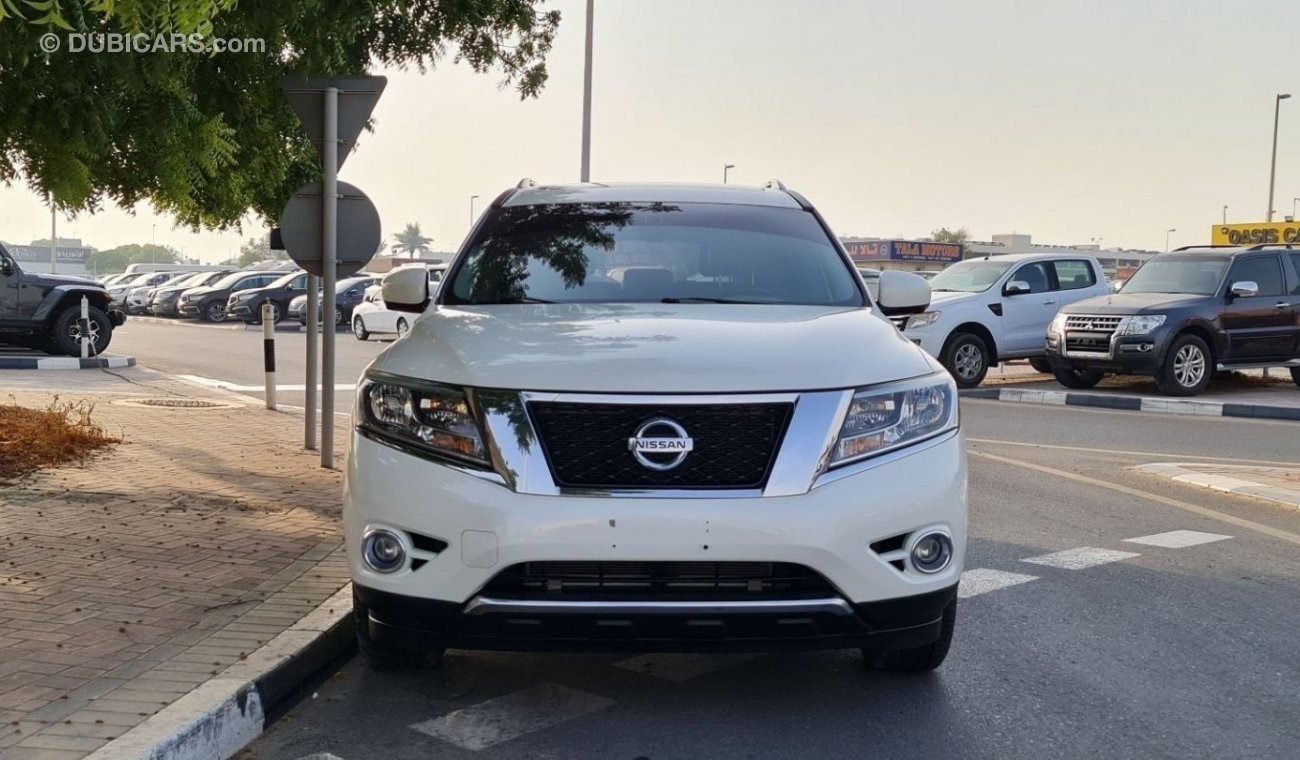 Nissan Pathfinder SL 4WD 3.5L V6 Partial Service History GCC