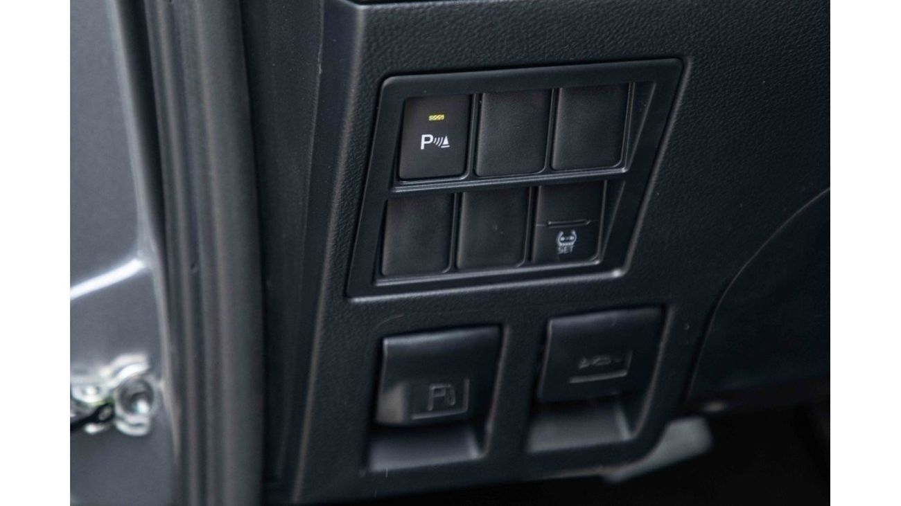 Toyota Hilux 2024 Toyota Hilux 4x4 DC 2.8 SR5 - Black inside Maroon | Export Only