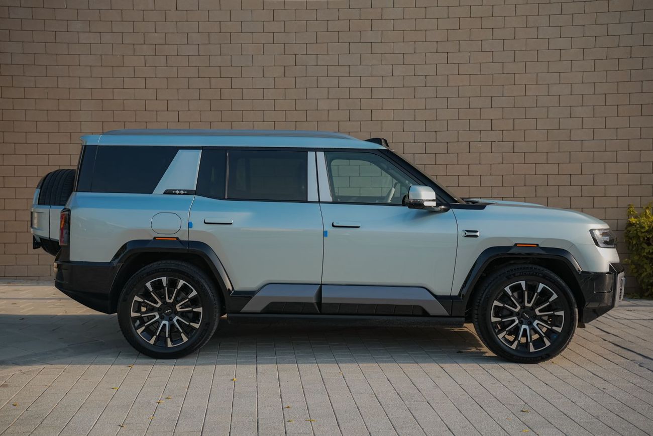 BYD Leopard 8 2025 Leopard 8  NEW Flagship 5-seates AWD 0Km