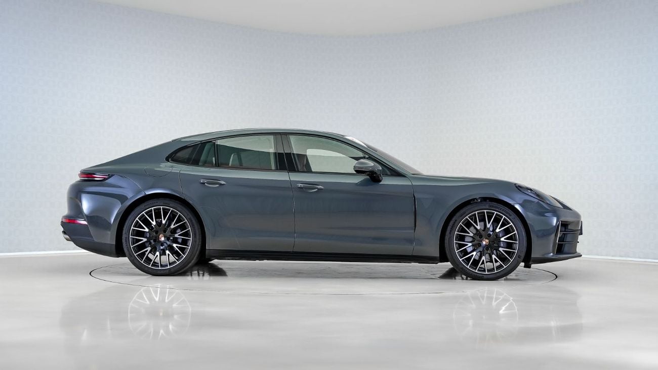 Porsche Panamera STANDARD