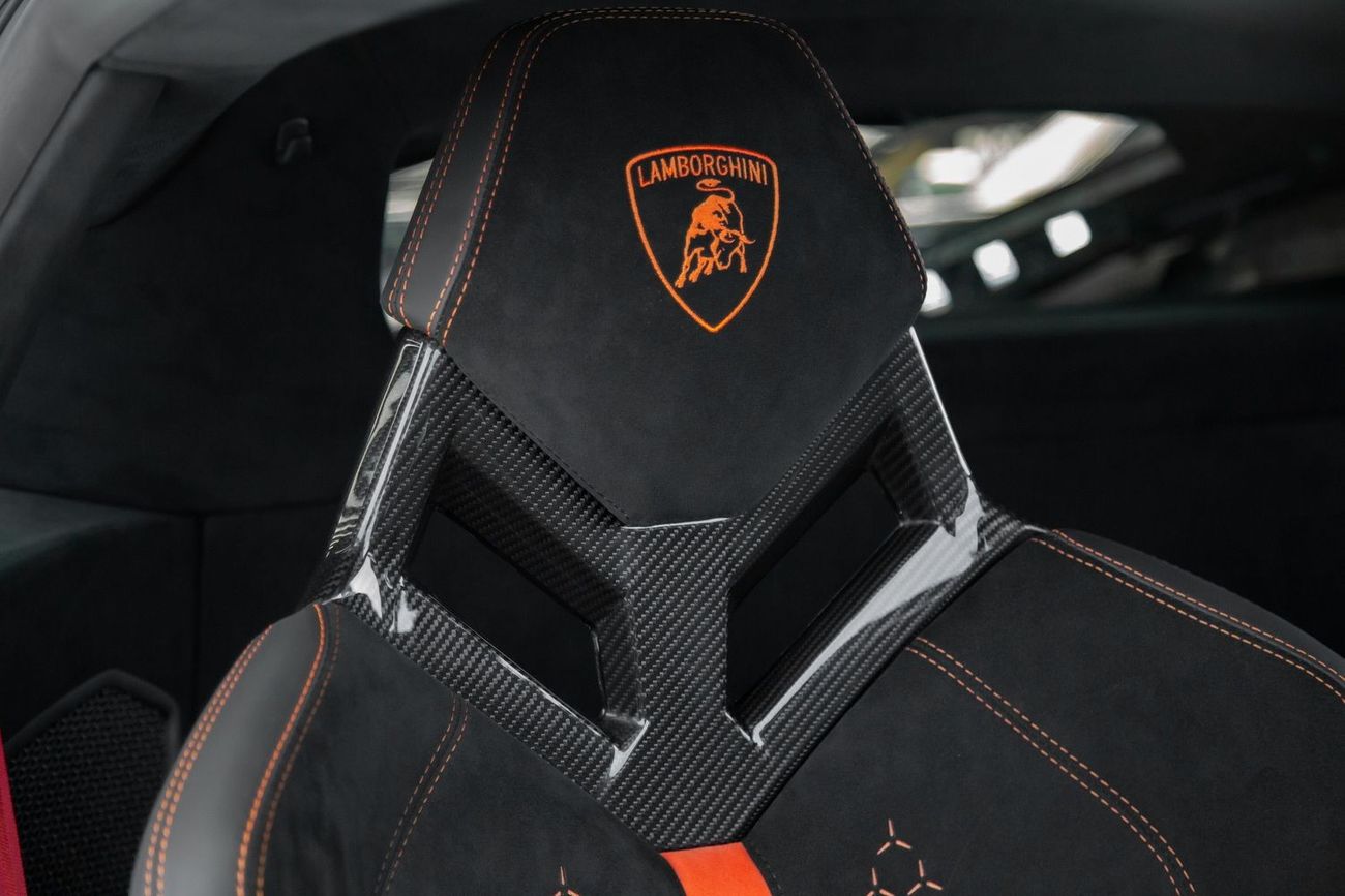 Lamborghini Huracan LP640-4 Performante Lamborghini Huracan Performante
