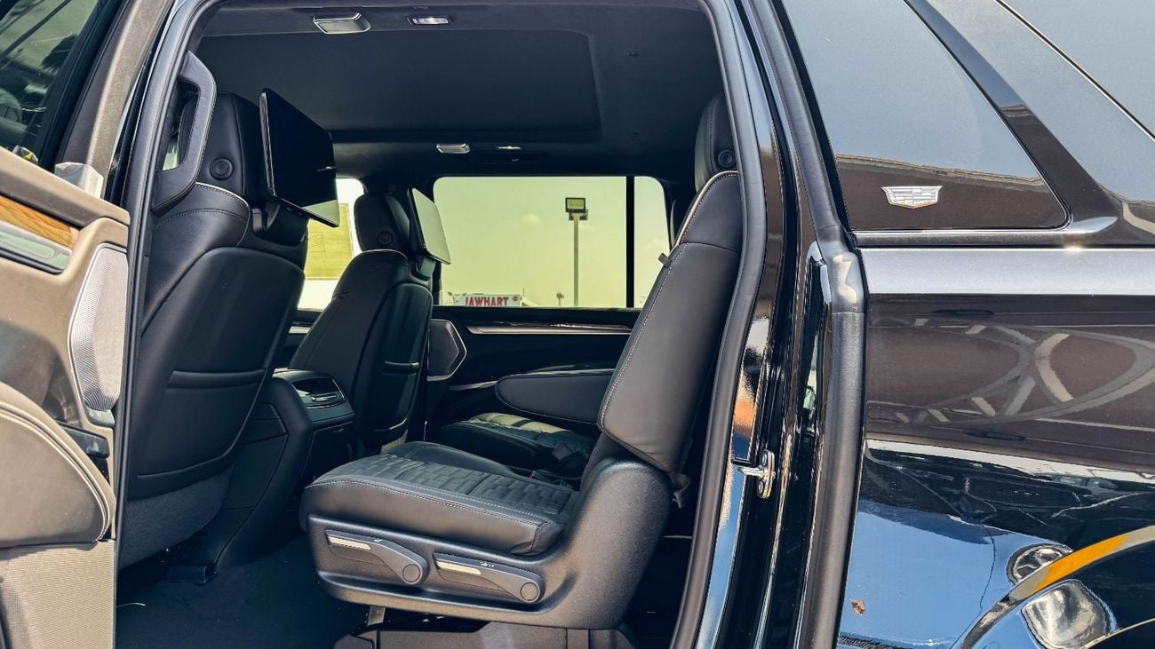 Cadillac Escalade ESV Sport Platinum 6.2L V8 4WD 2026 Brand New American Specs