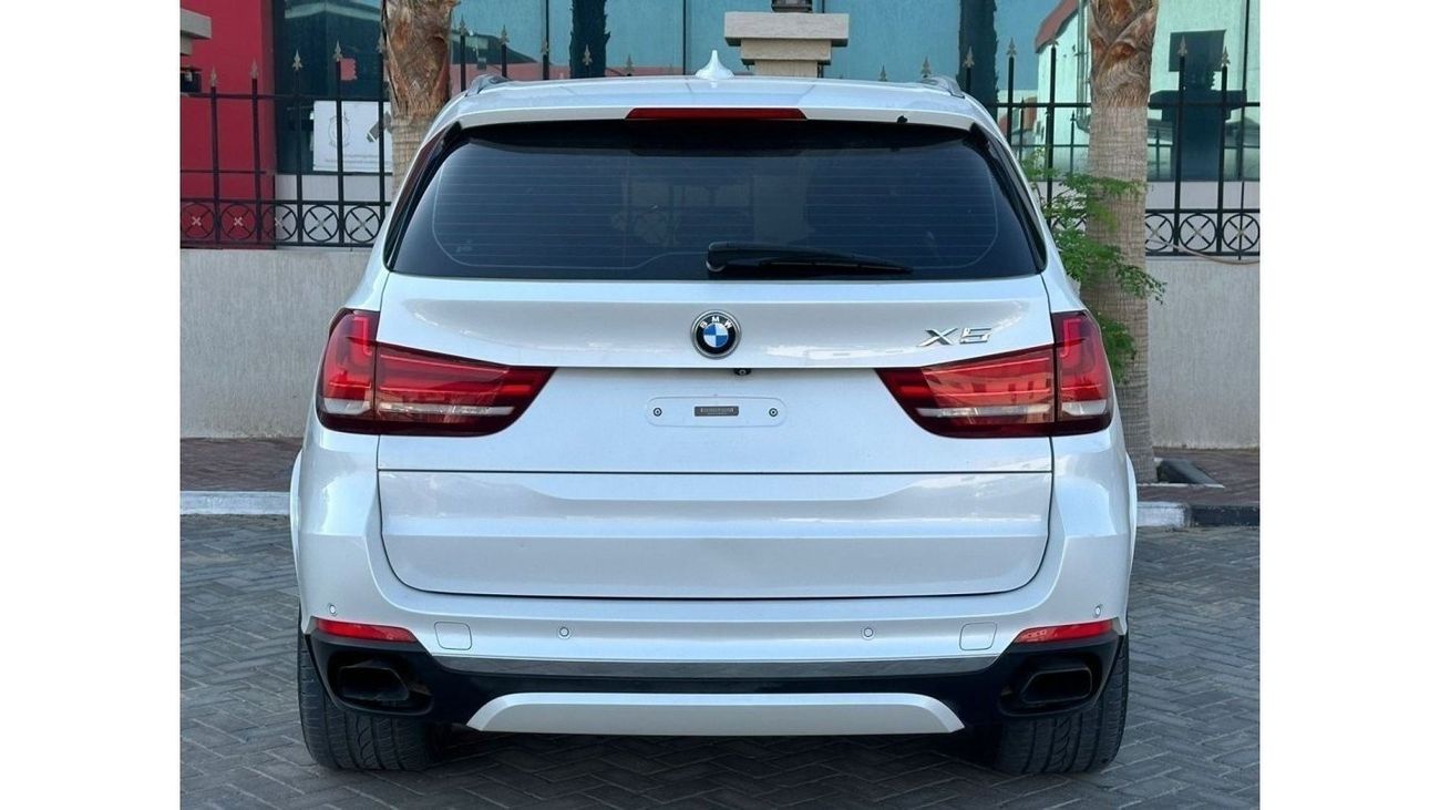 Used BMW X5 50i Exclusive 2015 for sale in Dubai - 722649