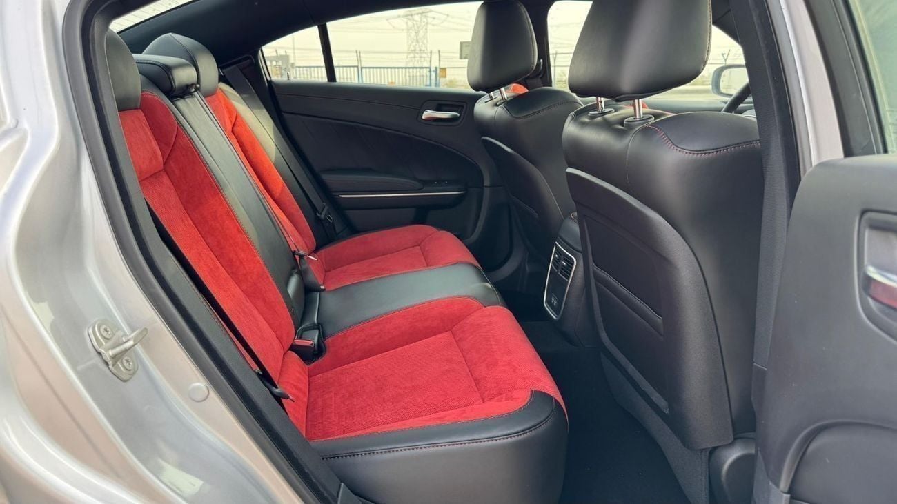 دودج تشارجر 6.4L SRT Scatpack