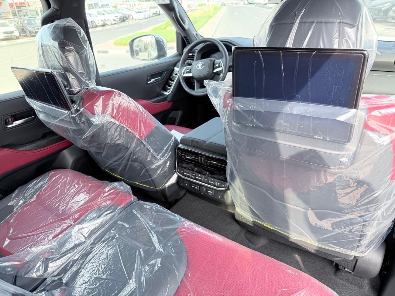 تويوتا لاند كروزر TOYOTA LAND CRUISER VXR 3.5 TT PETROL BLACK/BLACK-RED