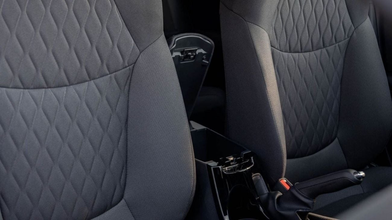 تويوتا كورولا Toyota Corolla 1.6L Full Option