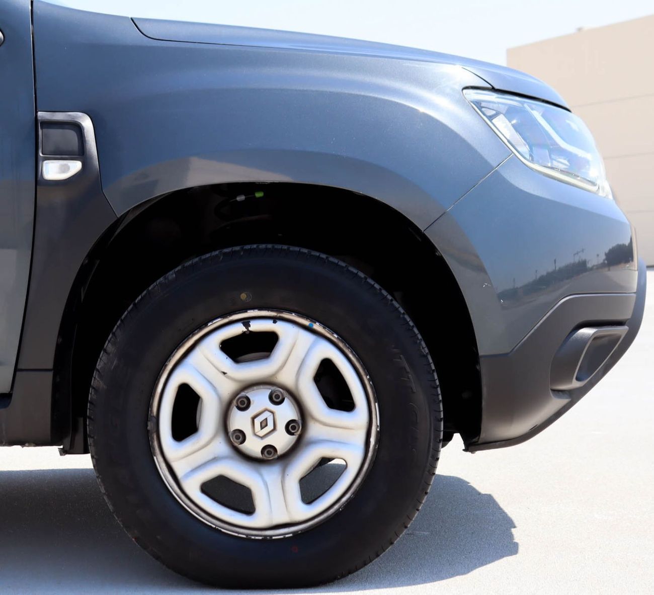 رينو داستر SE 1.6L Renault Duster 2020 1.6L GCC accident free in excellent condition 393 P.M