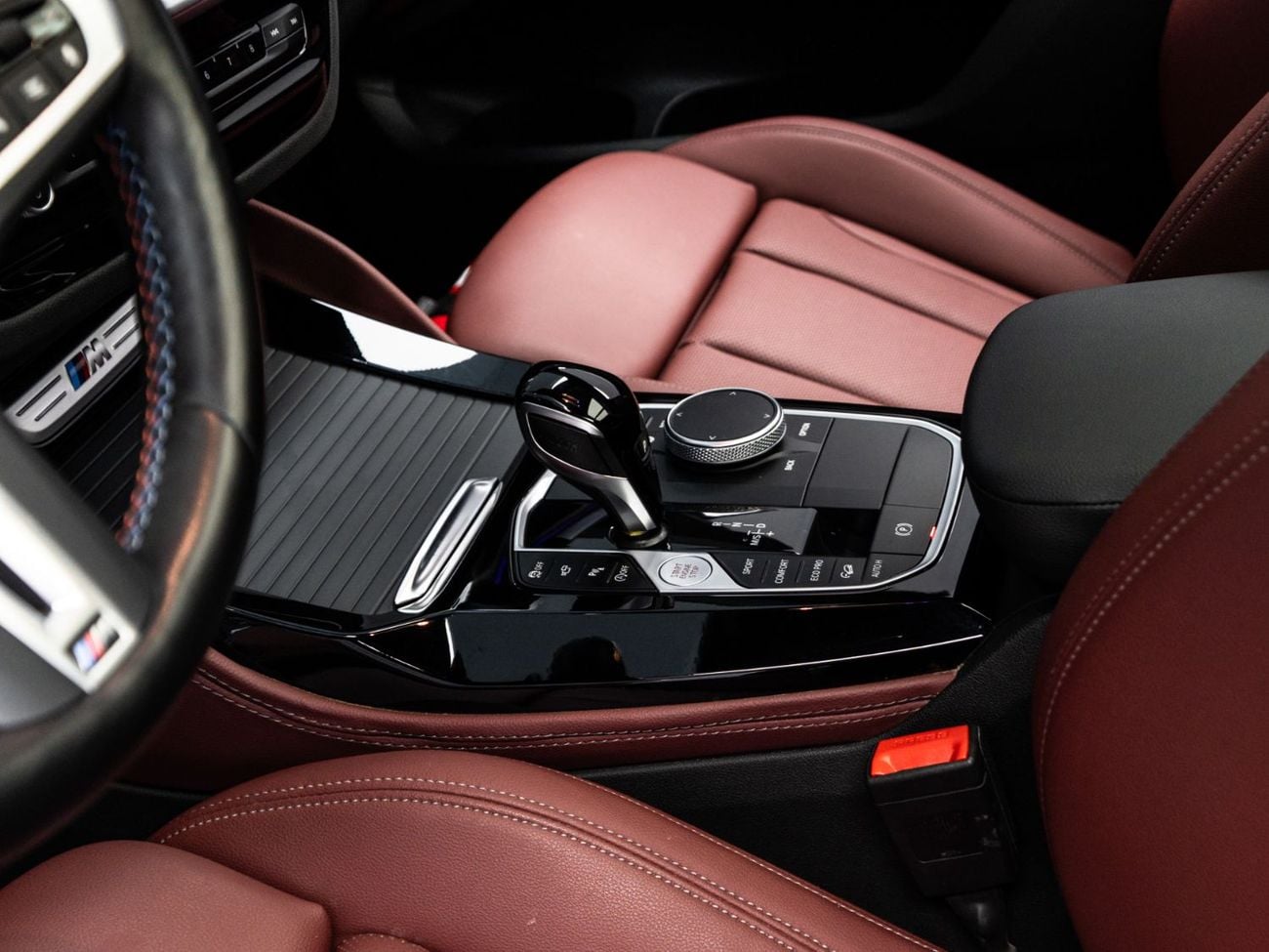 BMW X4 M40I BUY NOW, PAY 2027 | THE BLACKLINE STANDARD | BMW Warranty + Service Contract, GCC