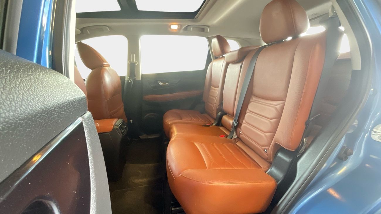 نيسان إكس تريل SL | شامل الضمان | 0 ﺪﻔﻋﺓ ﺃﻮﻟﻯ