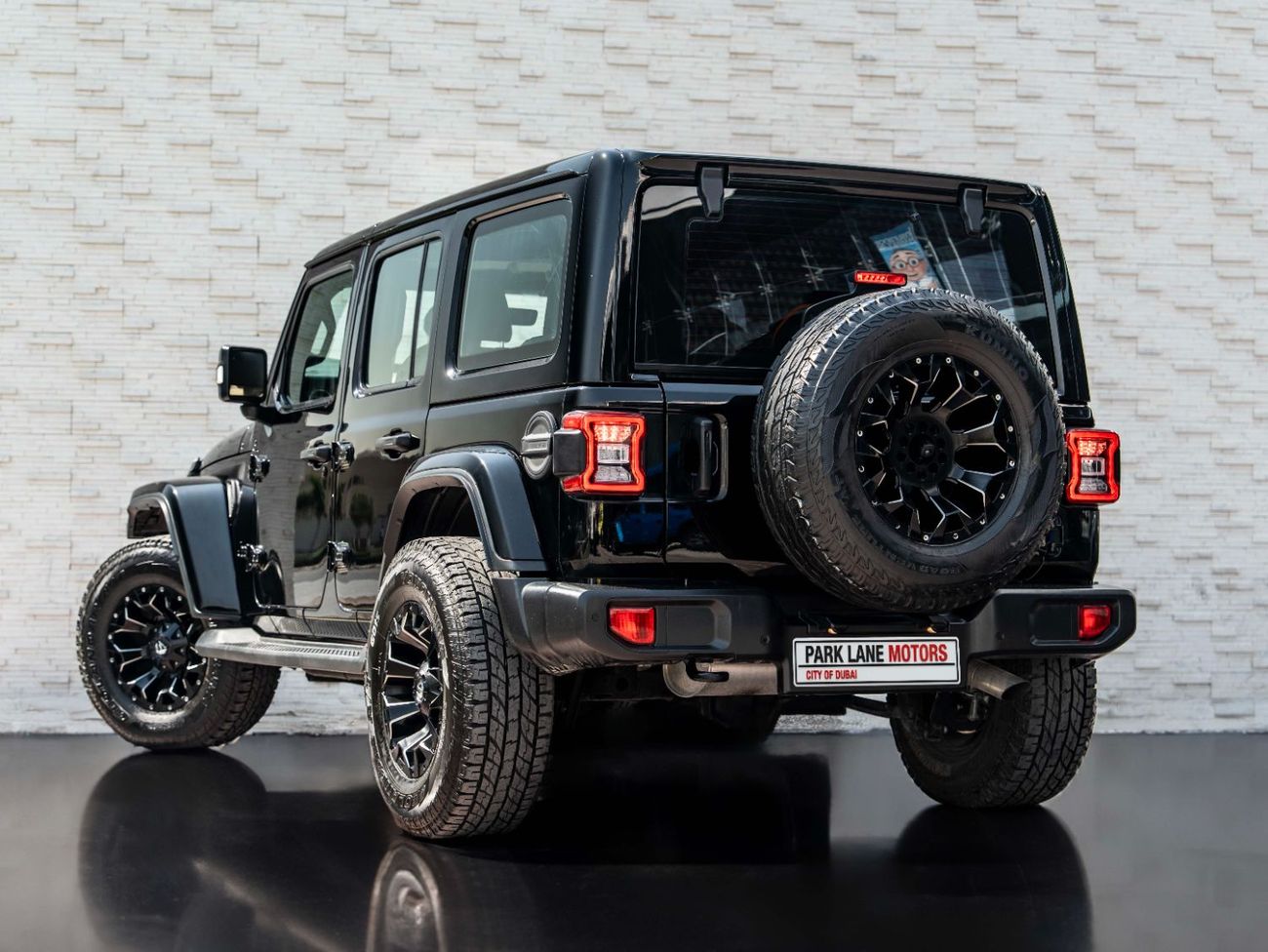 جيب رانجلر Sahara 3.6L A/T (5 Seater)