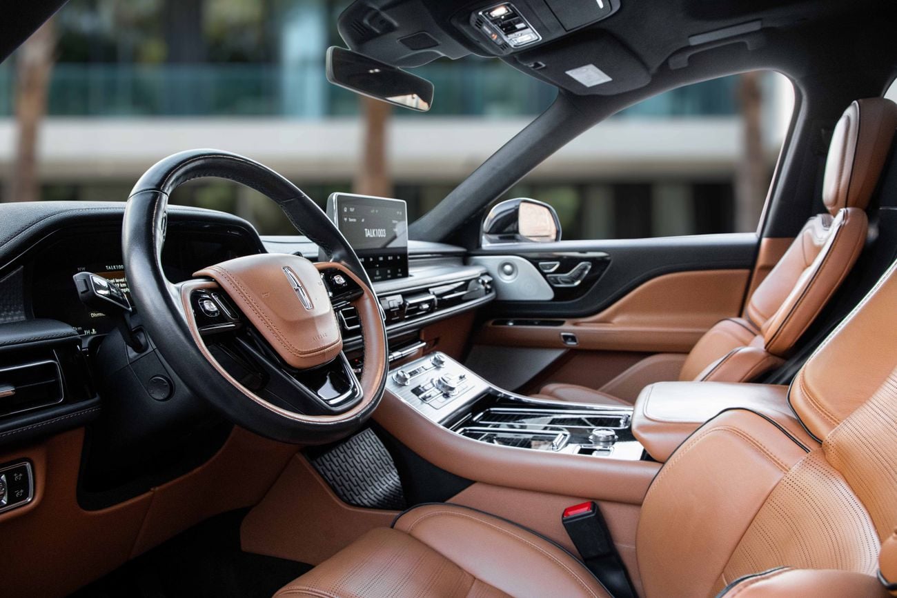 لينكولن أفياتور Aviator Presidential | 3,917 P.M | 0% Downpayment | Excellent Condition!