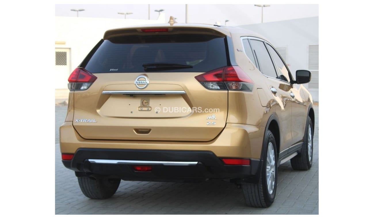 Nissan XTrail NISSAN X TRILL 2019 GCC GOLD EXCELLENT CONDITION WITHOUT ACCIDENT