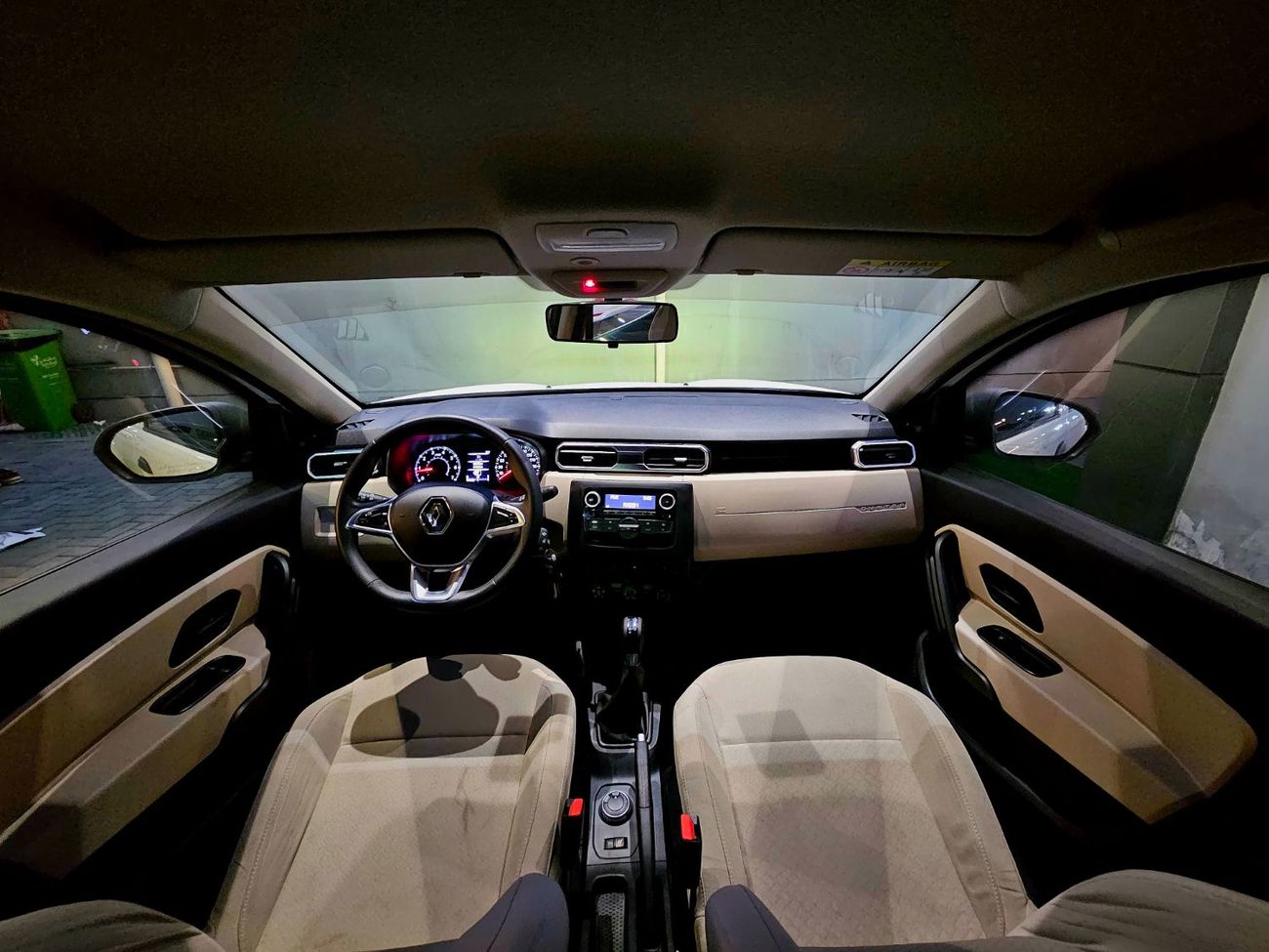 رينو داستر 4WD/ 2.0 L / NON ACCIDENT/ LOW MILEAGE