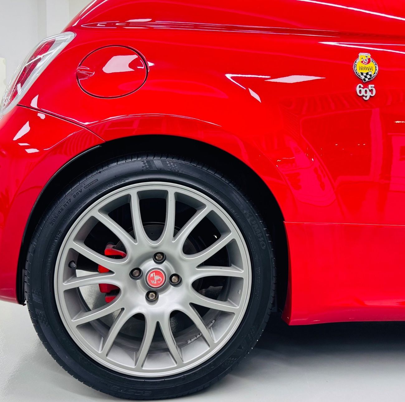 فيات 500 Abarth GCC .. Ferrari Edition .. 695 ..