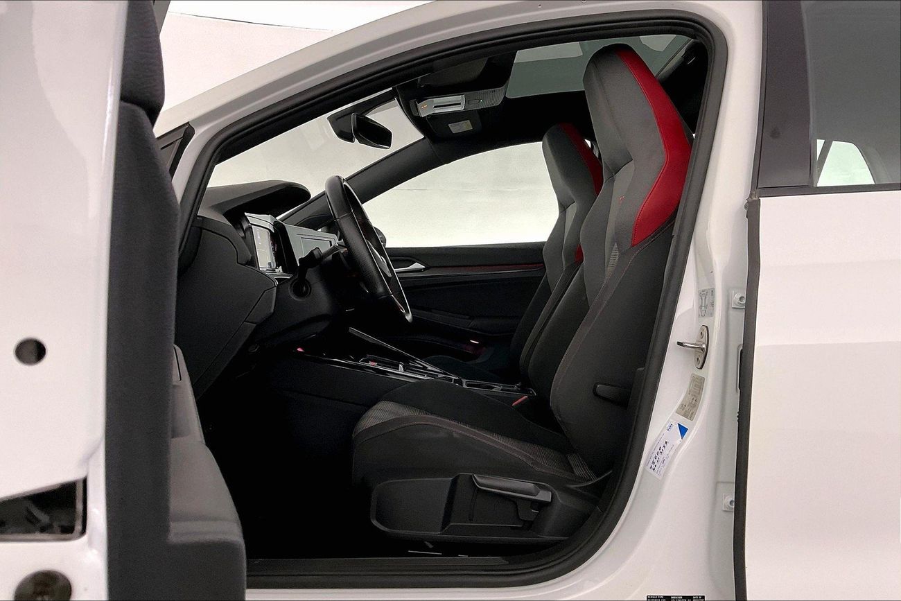 Volkswagen Golf GTI - Cloth | Carnival Sale • UP TO AED 20,000 OFF | Guaranteed Warranty | 0 Down Payment