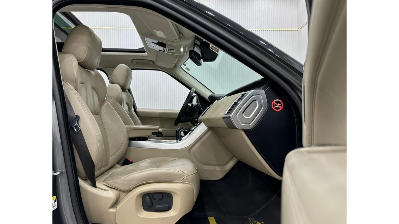 Land Rover Range Rover Sport 2014 Range Rover Sport HSE V6, Full Service History, Excellent Condition, GCC