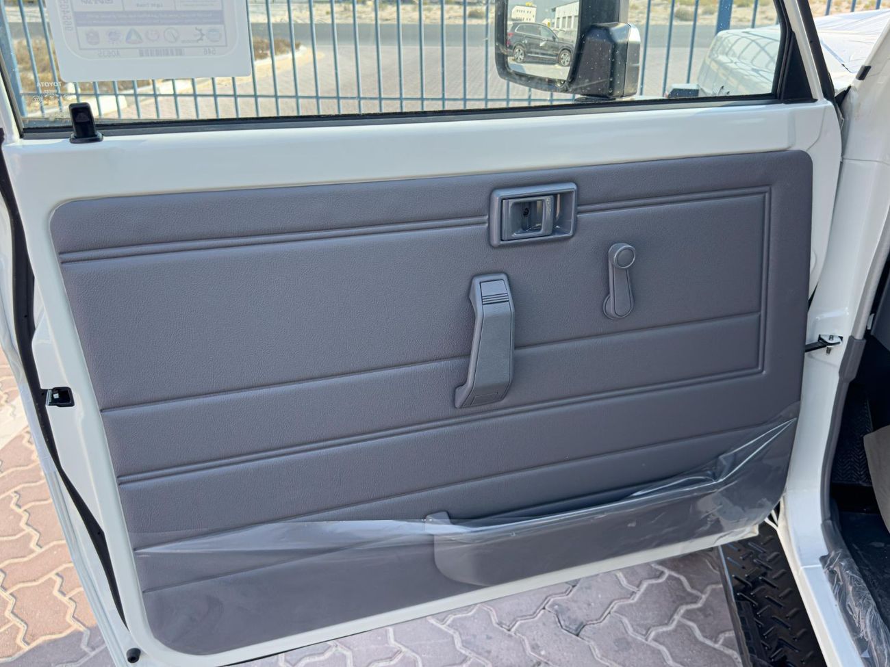 Toyota Land Cruiser 70 2024 Toyota LC78 2.8 Hard Top - White inside Bluish Grey | Export Only