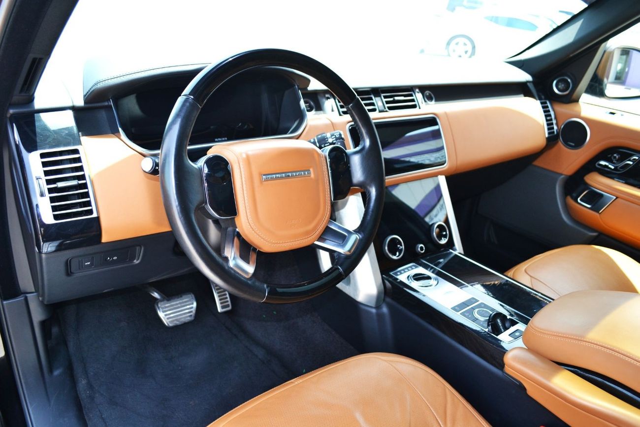 لاند روفر رينج روفر Range Rover VOGUE SE Supercharged V8 2018 Full option Super clean car specs GCC