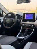 تويوتا راف ٤ XLE 2.5L / sunroof, leather seats/ full option 2023