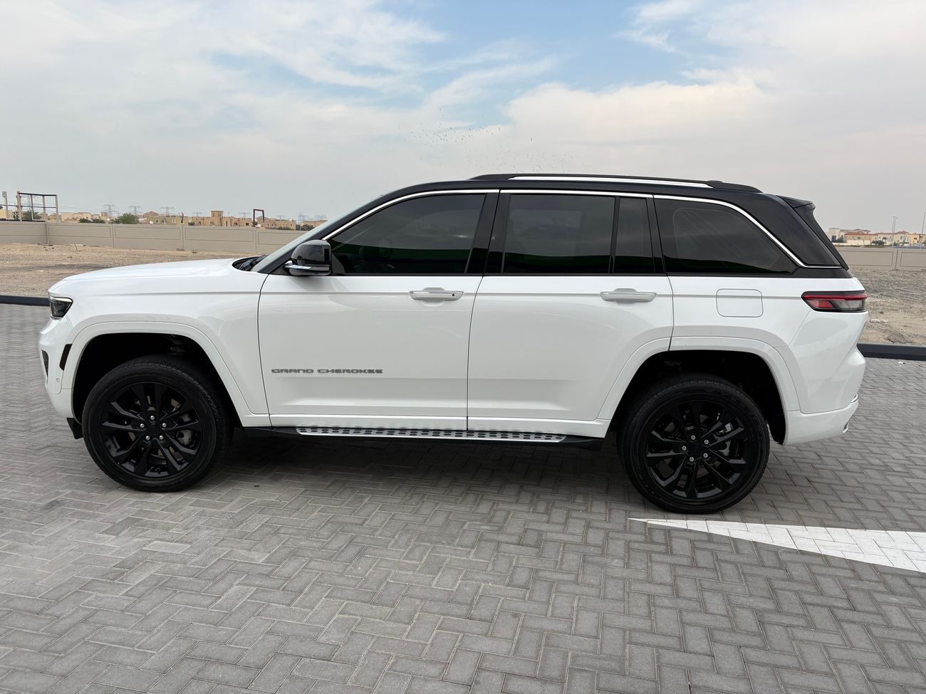 جيب جراند شيروكي