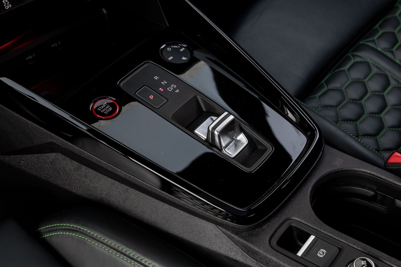 أودي RS3  RS3 2.5L | 3,525 P.M | 0% Downpayment | AUDI WARRANTY & SERVICE!
