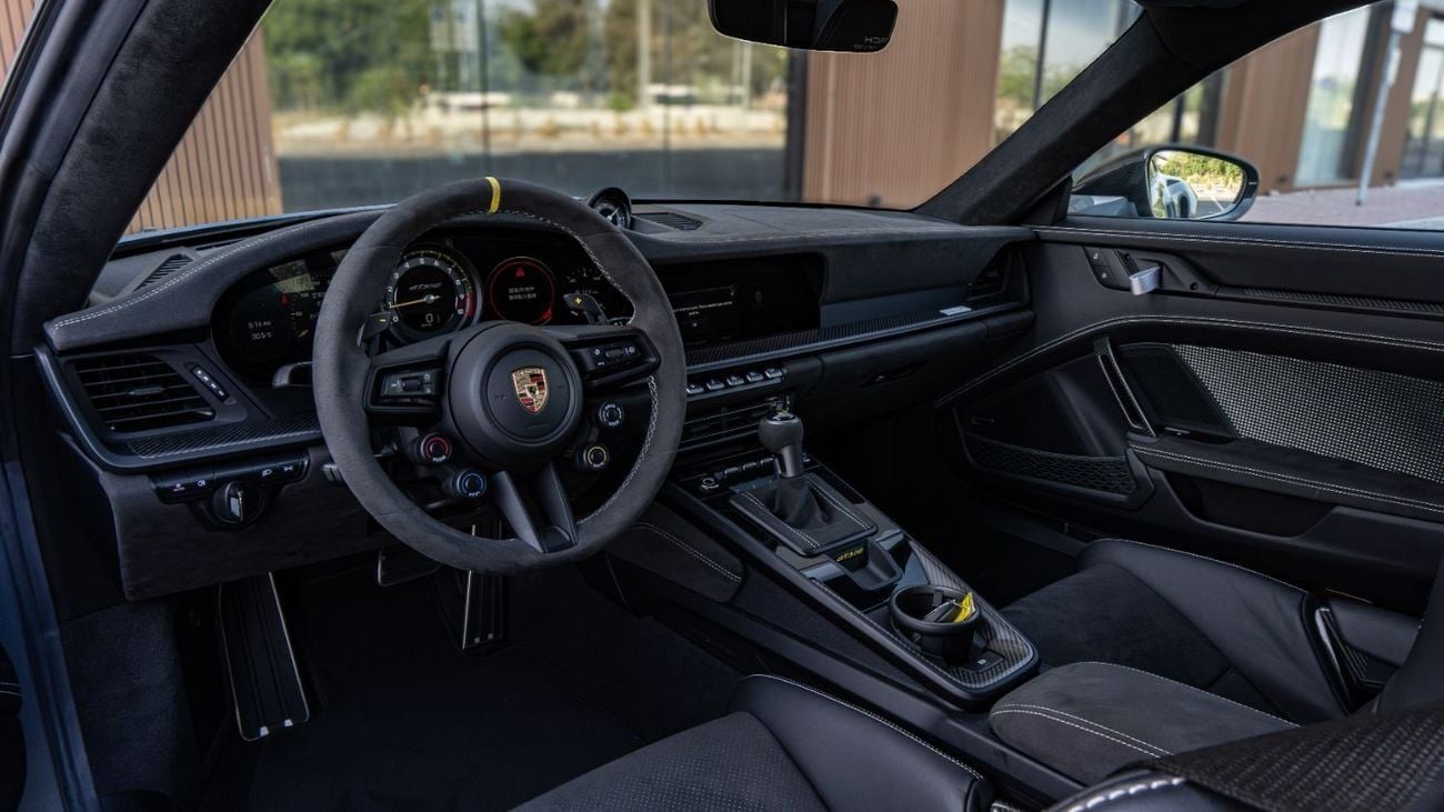 Porsche 911 GT3RS Carrera GTS 3.0L (450 HP) Coupe