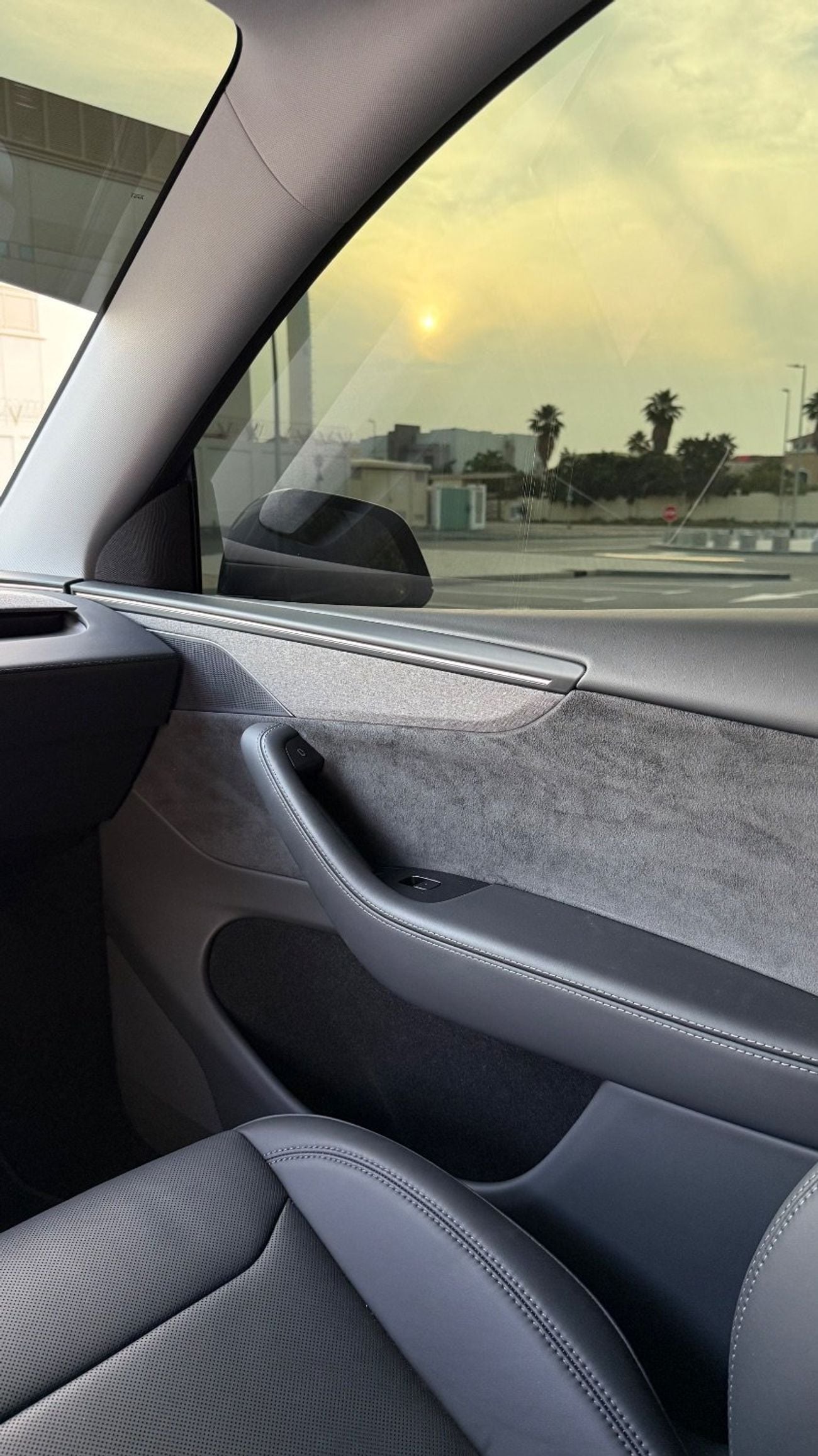 Tesla Model Y Long Range (AWD)