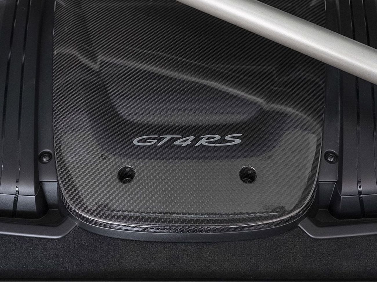 بورش كايمان 718 GT4 RS 4.0L (493 HP) A/T