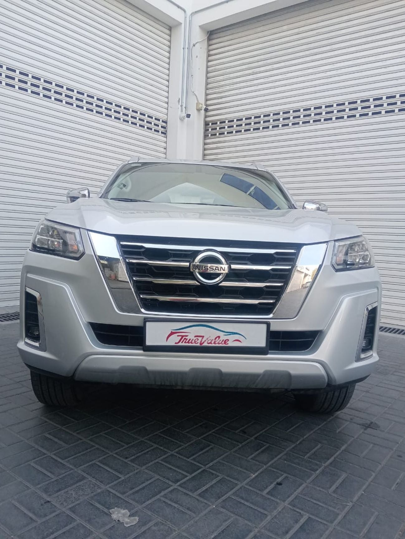 نيسان إكستيرا Titanium 2.5L 4WD