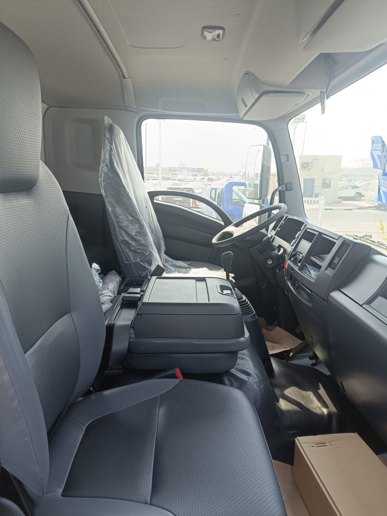 Isuzu FVR Isuzu FVR Pick Up truck , Model 2025 , GCC Specs