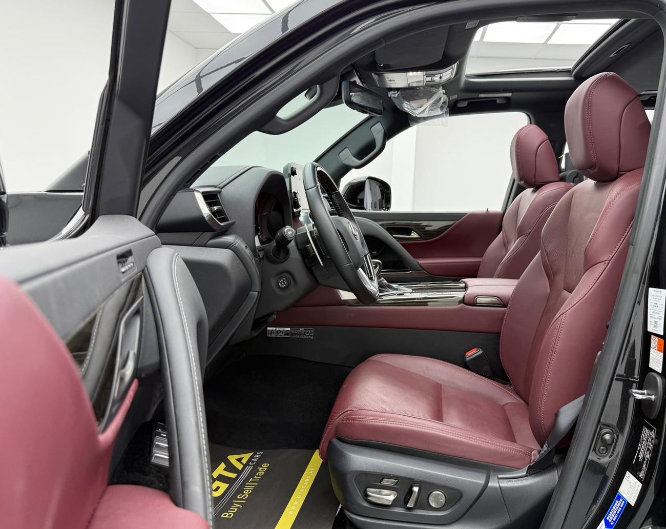 لكزس LX 600 2024 Lexus LX 600 Signature, April/2028 Lexus Warranty, Lexus Full Service History, GCC