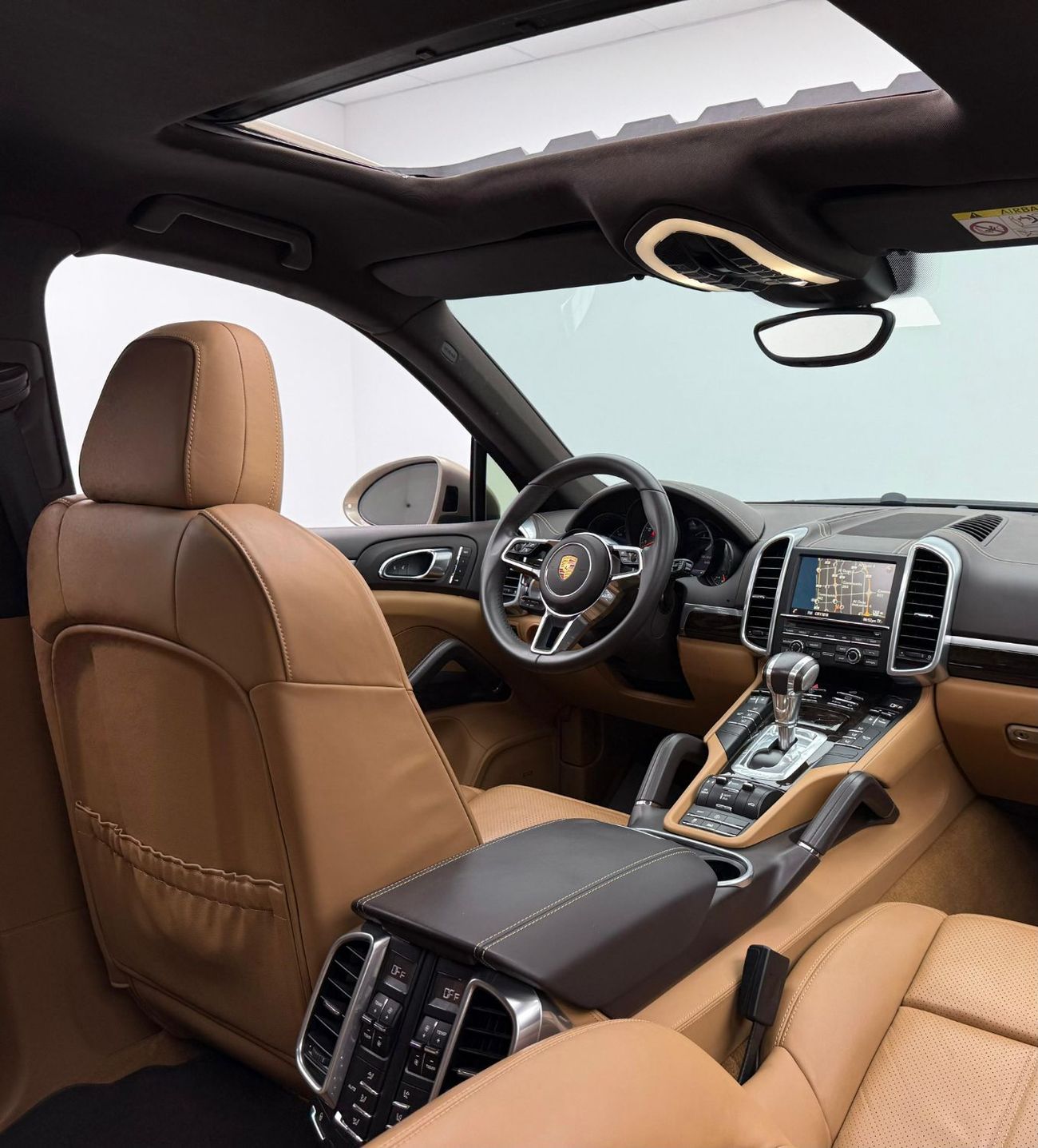 Porsche Cayenne 2016 Porsche Cayenne S, Full Porsche Service History, Low Km, Fully Loaded, Excellent Condition, GCC