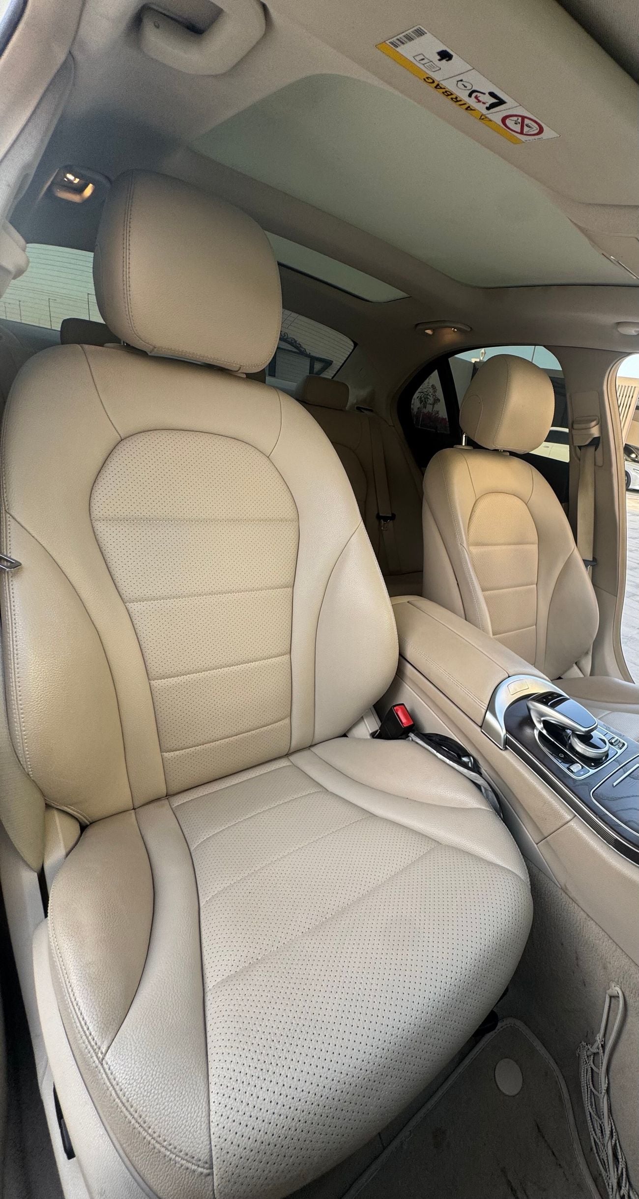 Mercedes Benz C200
