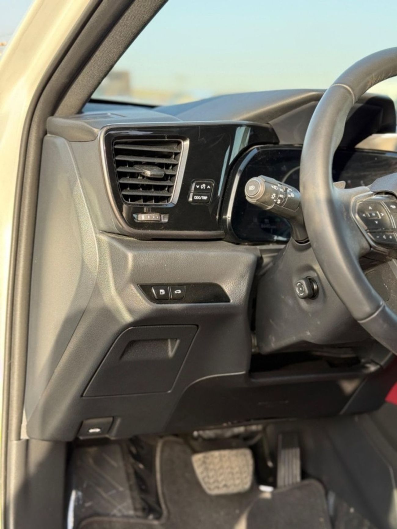 لكزس NX350h Hybrid Premium