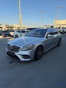 مرسيدس بنز S 560 Std 4.0L (463 HP)