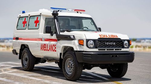 تويوتا لاند كروزر 70 LC 78 HARDTOP 4.0L MT Toyota LC78 Hard Top Ambulance 4.2L V6 Diesel MT  MY2025 for export only