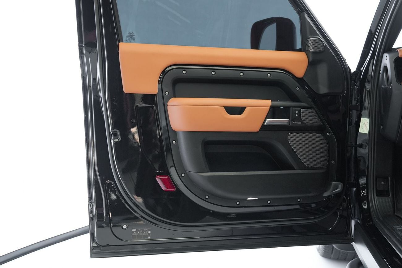 Land Rover Defender 90 X P525 5.0L