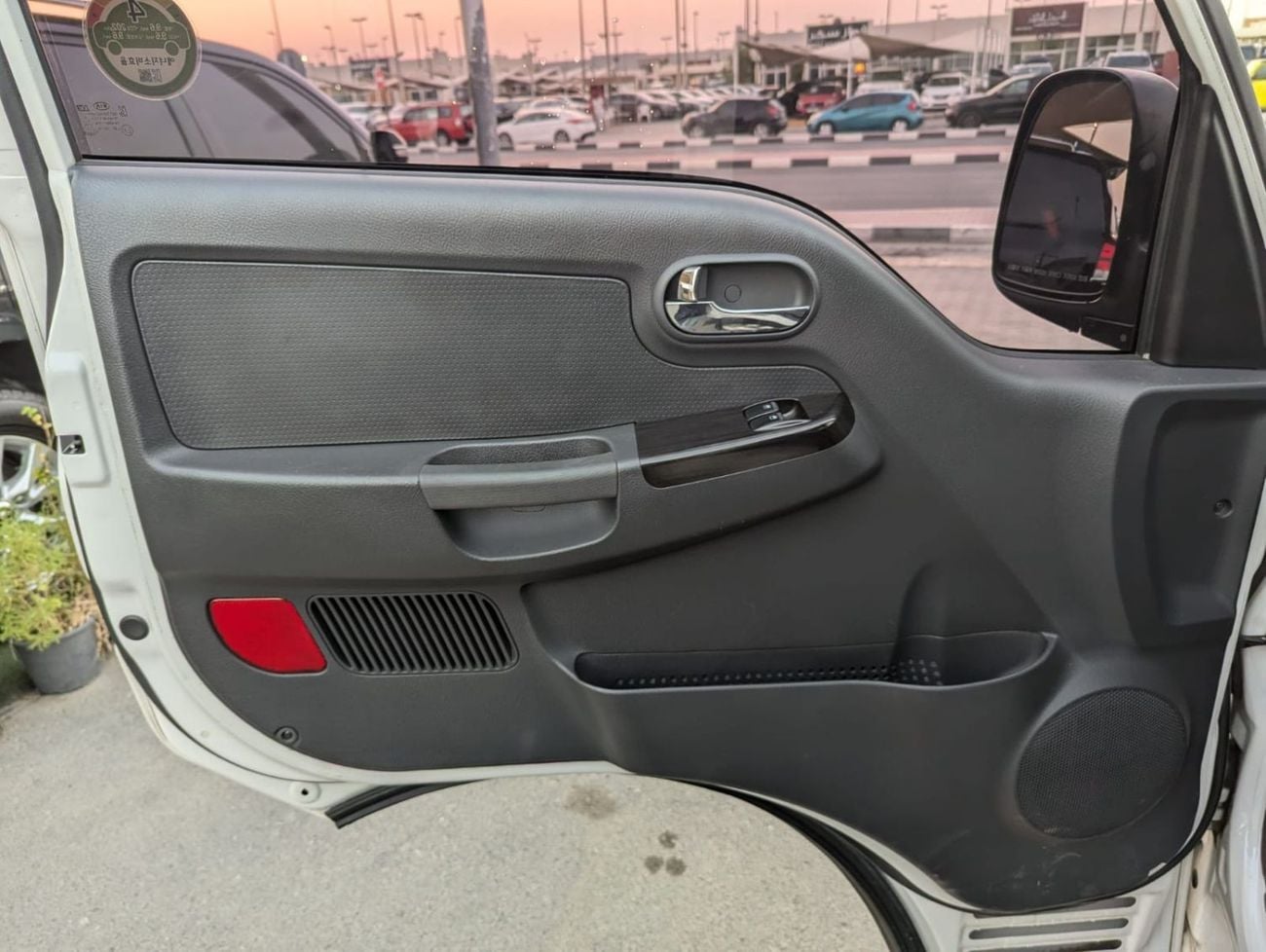 Kia Bongo Kia Bongo 2019 diesel 4 cylinder engine 2.5 Korean specs clean car without accident without paint no