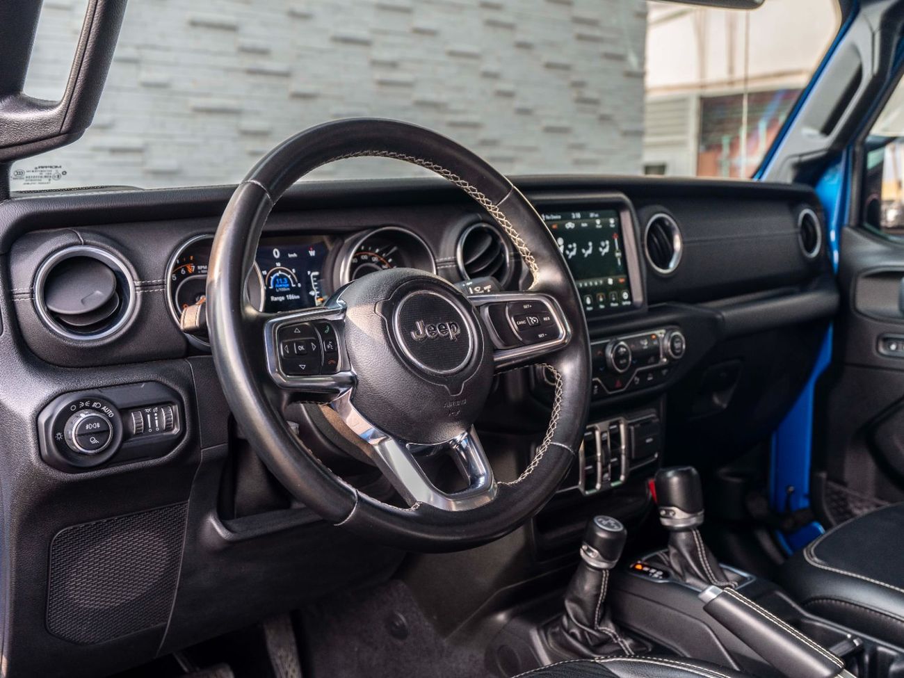 Jeep Gladiator Overland 3.6L