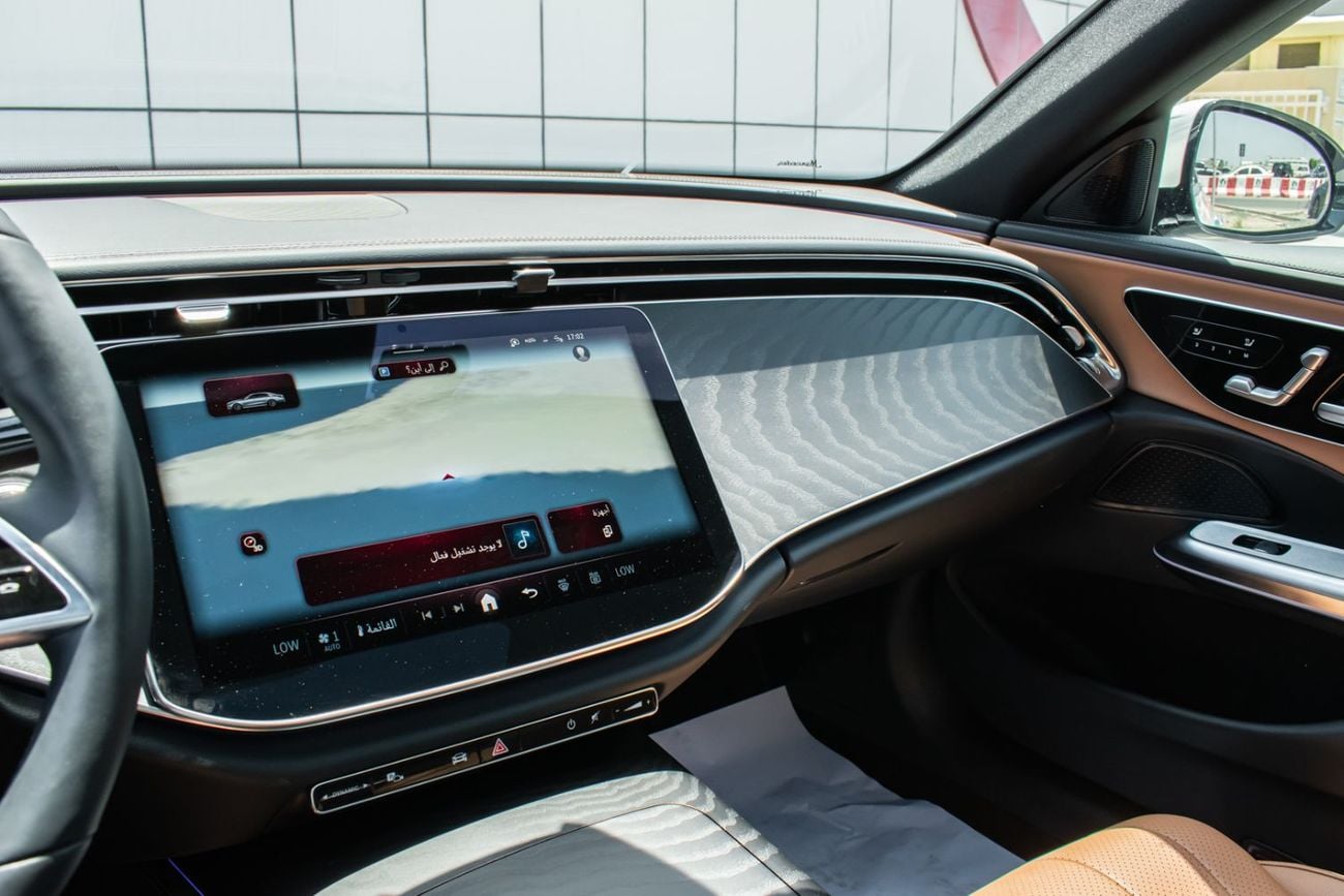 Mercedes-Benz E200 2.0L