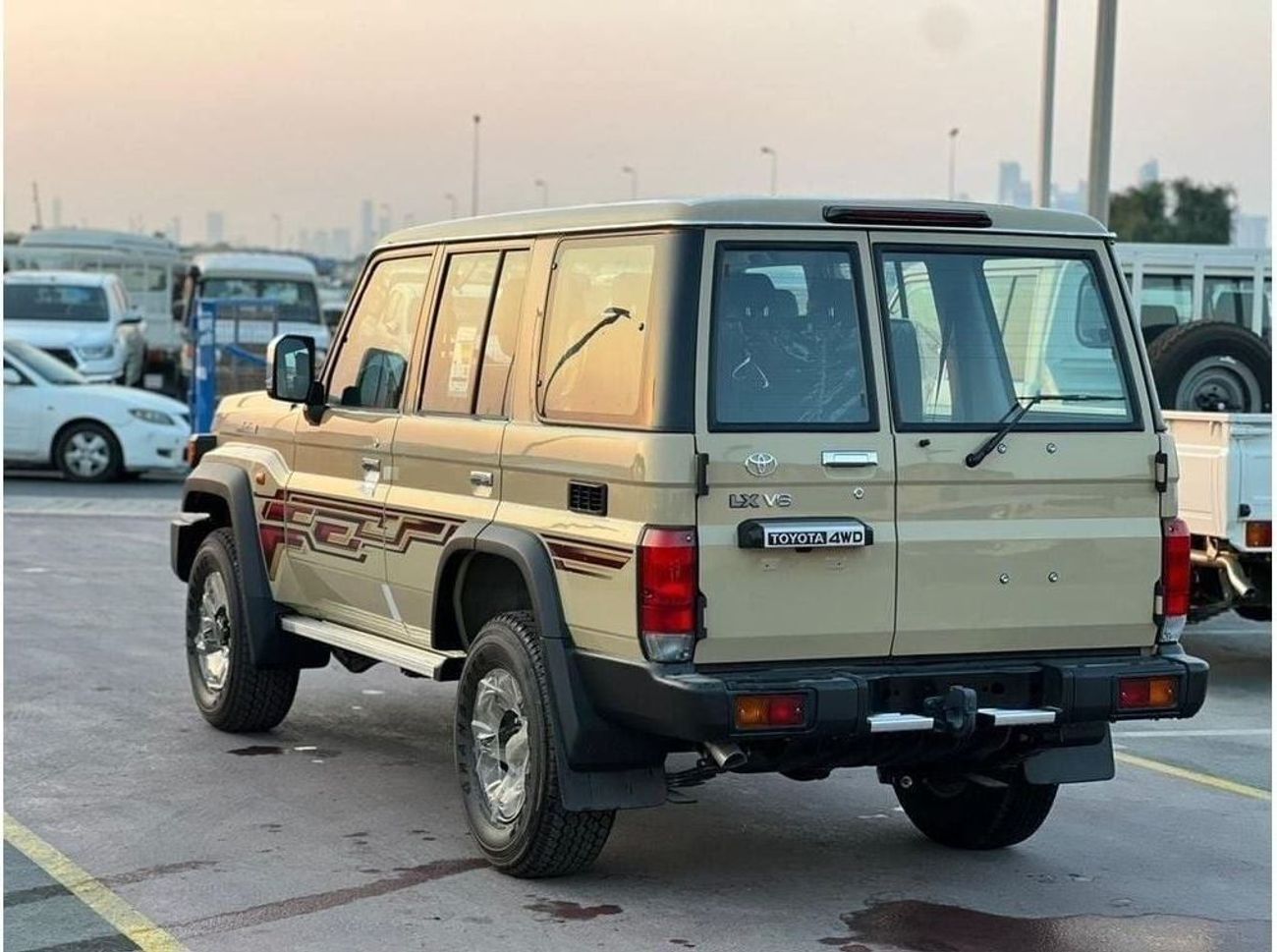 Toyota Land Cruiser 70 toyota land cruiserr 76 5door 4.0 2025