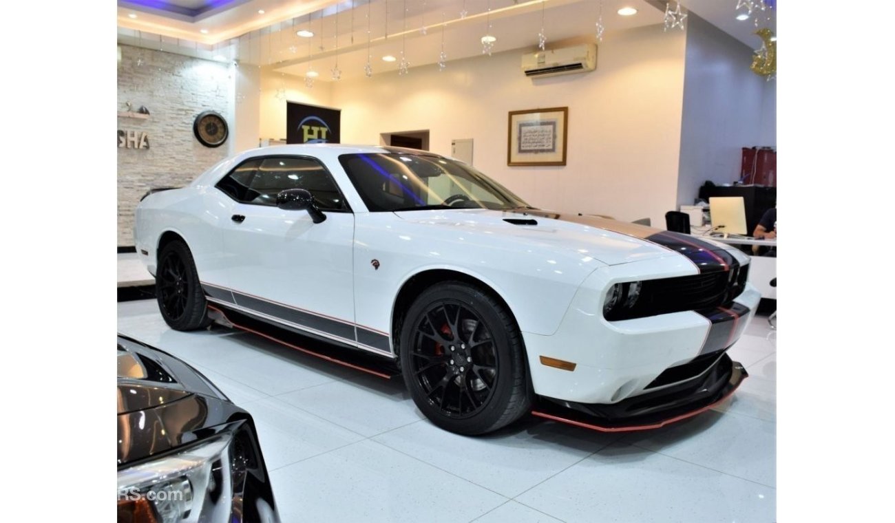 Dodge Challenger EXCELLENT DEAL for our Dodge Challenger 5.7L HEMI 2014 Model!! in White Color! GCC Specs