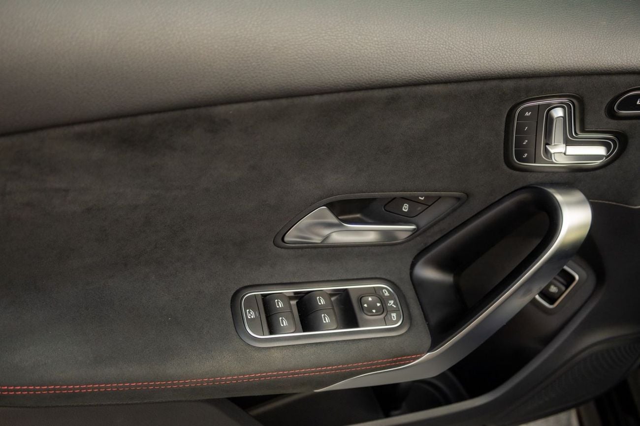 مرسيدس بنز A 35 AMG 4MATIC