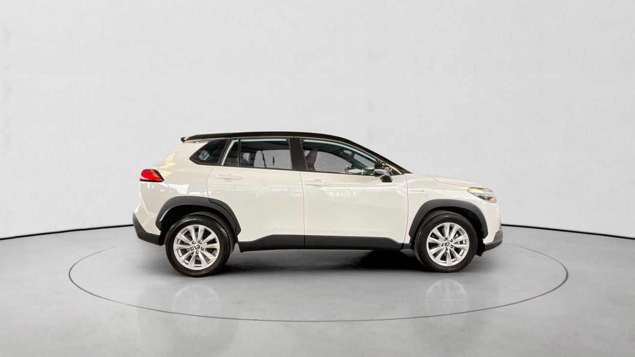 تويوتا كورولا كروس GLI | شامل الضمان | 0 ﺪﻔﻋﺓ ﺃﻮﻟﻯ