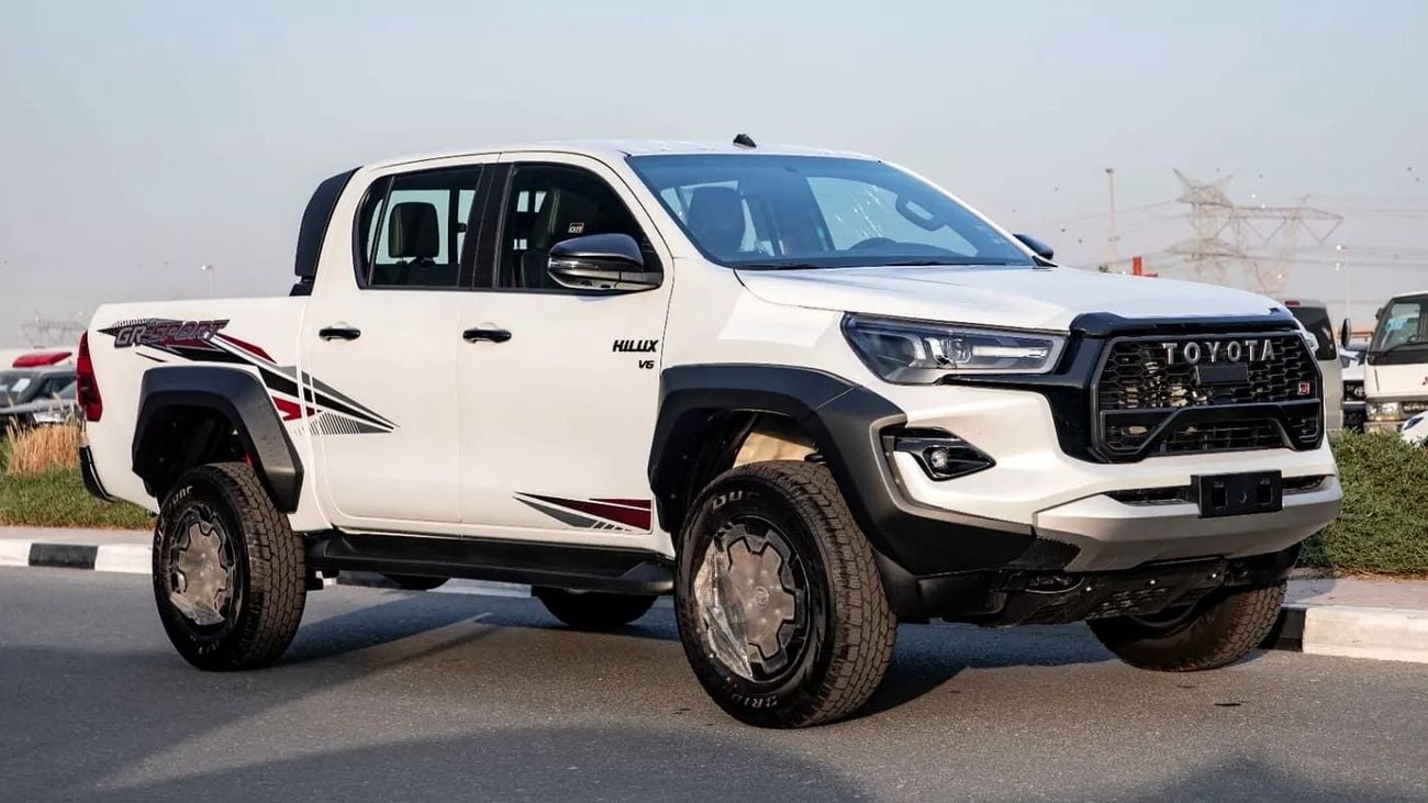 Toyota Hilux GR SPORT