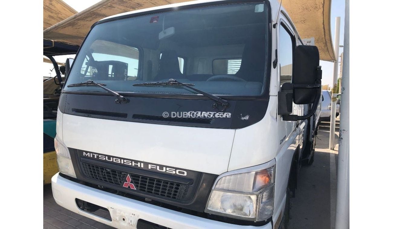 Mitsubishi Fuso Canter d/c pick up,model:2014.Excellent condition